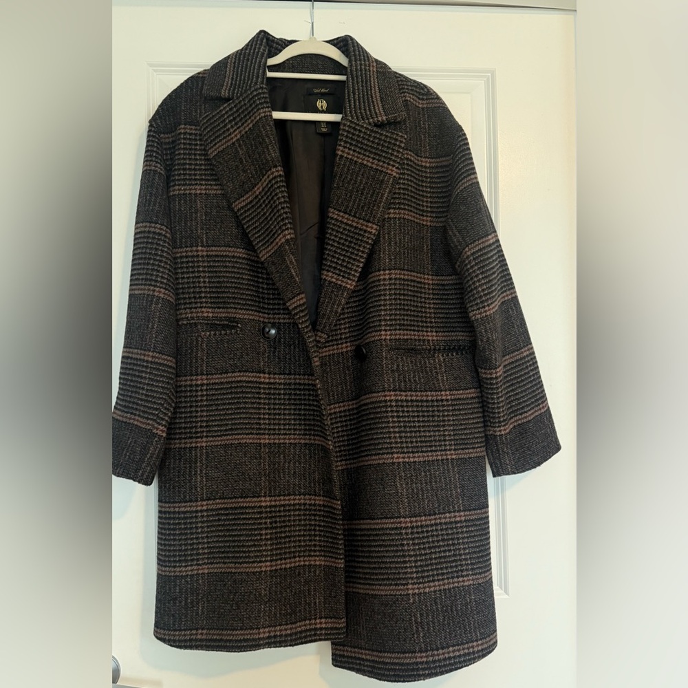 House of Harlow 1960- brand new wool blend coat. Never worn. Size M.